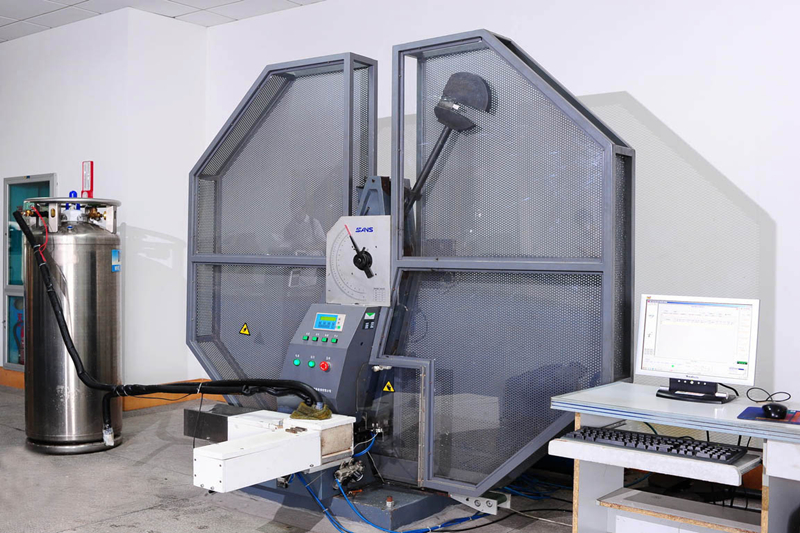 බලපෑම-පරීක්ෂණ-මැෂින්